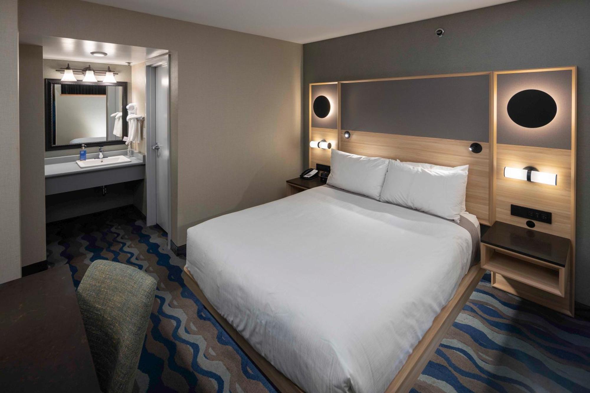 Accent Hotel Burnaby